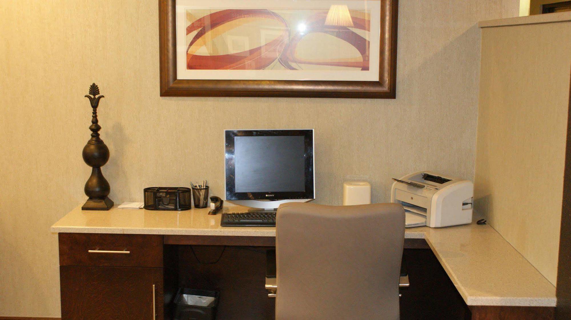 Hampton Inn St. Louis-Chesterfield Eksteriør billede